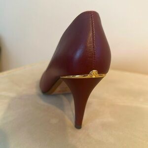 Michael Kors Leather Lizzy Mid Pump